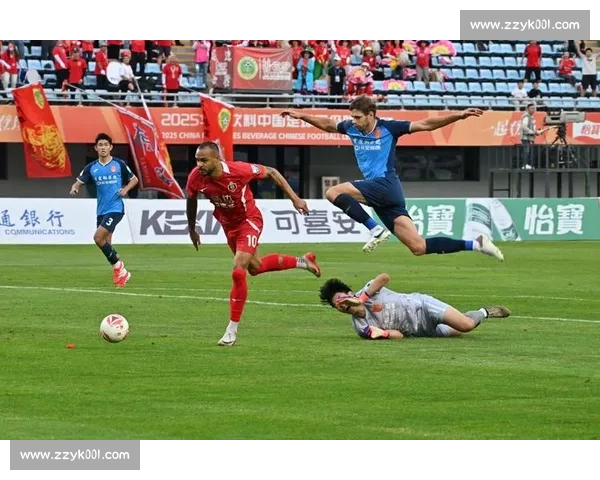 多米尼克面具突袭：第 1681 期 RAW 暗藏的战术博弈与文化觉醒