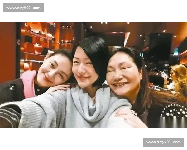 小S携家人温馨亮相综艺节目展现真实生活引发网友热议